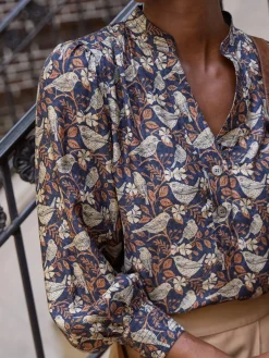 J.McLaughlin Rashell Blouse in Bird Story Charcoal/Camel New