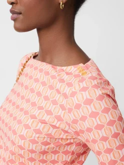 J.McLaughlin Wavesong Tee in Micro Hourglass Coral/Pink Fashion